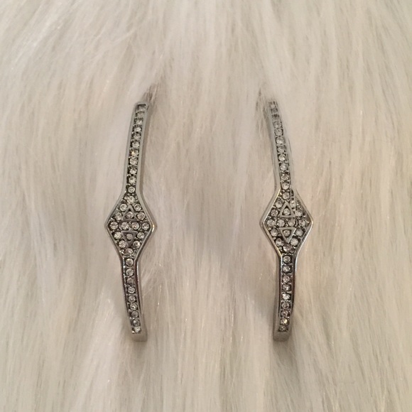 Crystal Open hoop Earrings - Picture 3 of 8